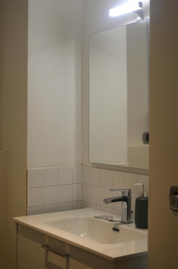 Apartment The Brick - Host By Traveller's Nest Turin